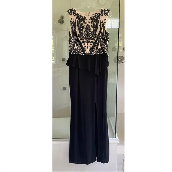 green emerald velvet dress Vintage Onyx Nite Evening Dress